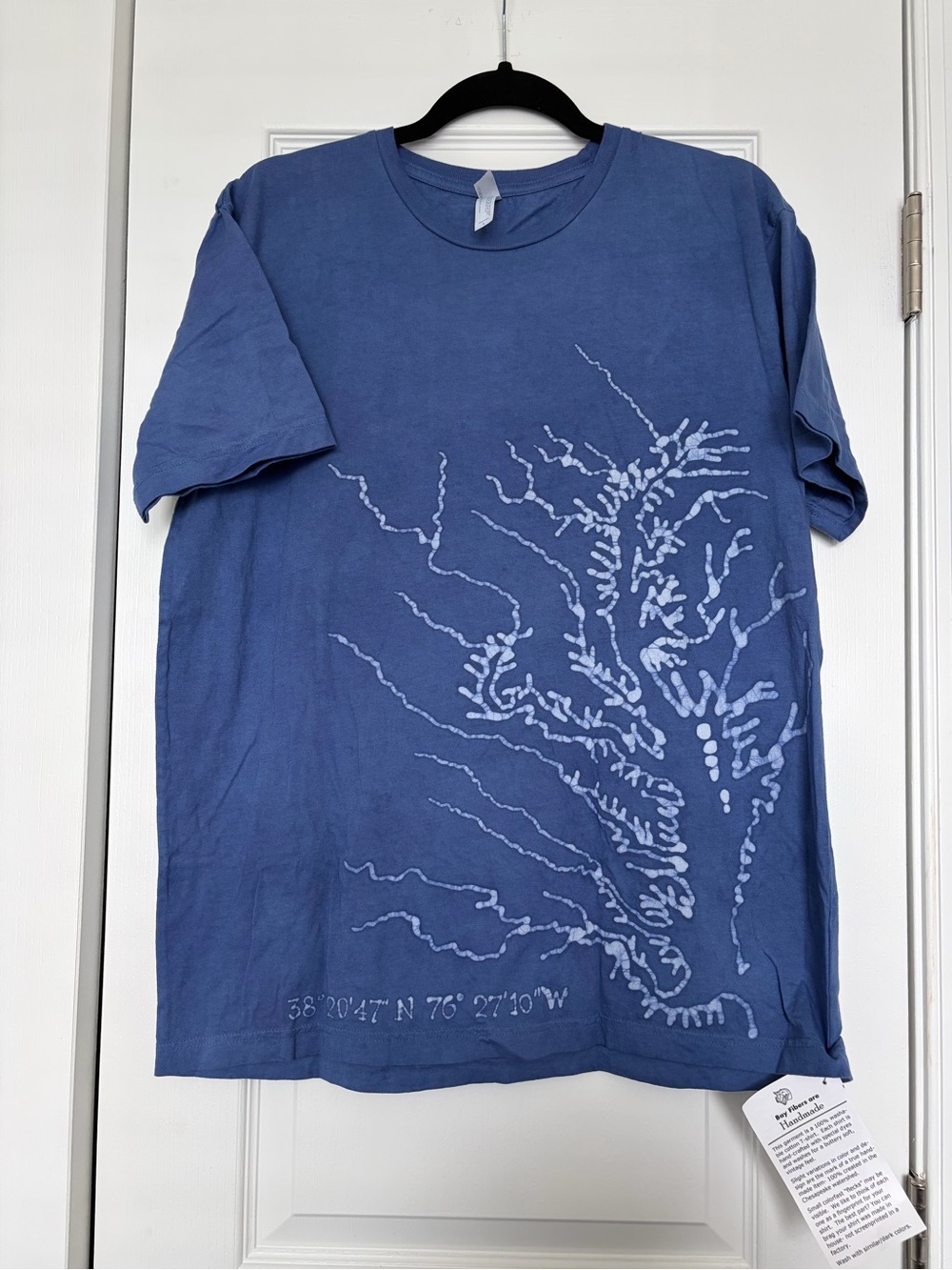 Bay Fibers Chesapeake Bay Map Tee L Indigo Hand-Dyed Batik NWT Eric Jackson